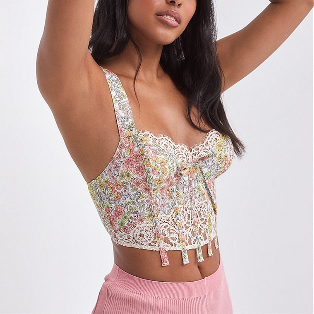 NEW FOR LOVE & LEMONS ESME FLORAL BUSTIER - Picture 3 of 4